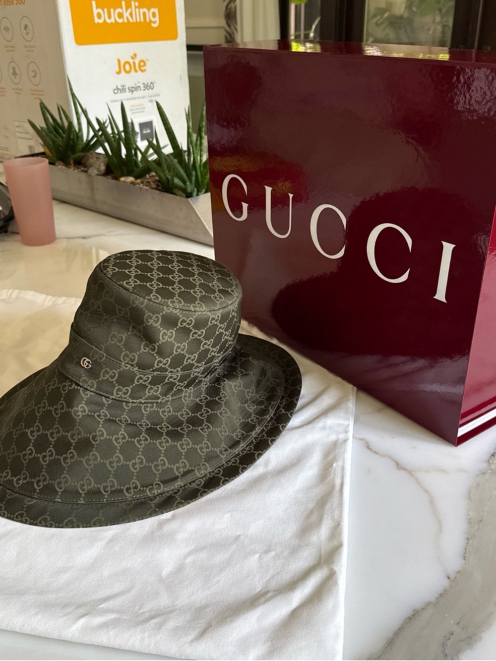 Gucci Olive GG Canvas Wide-Brim Bucket Hat with Gold GG Charm - Picture 2 of 11